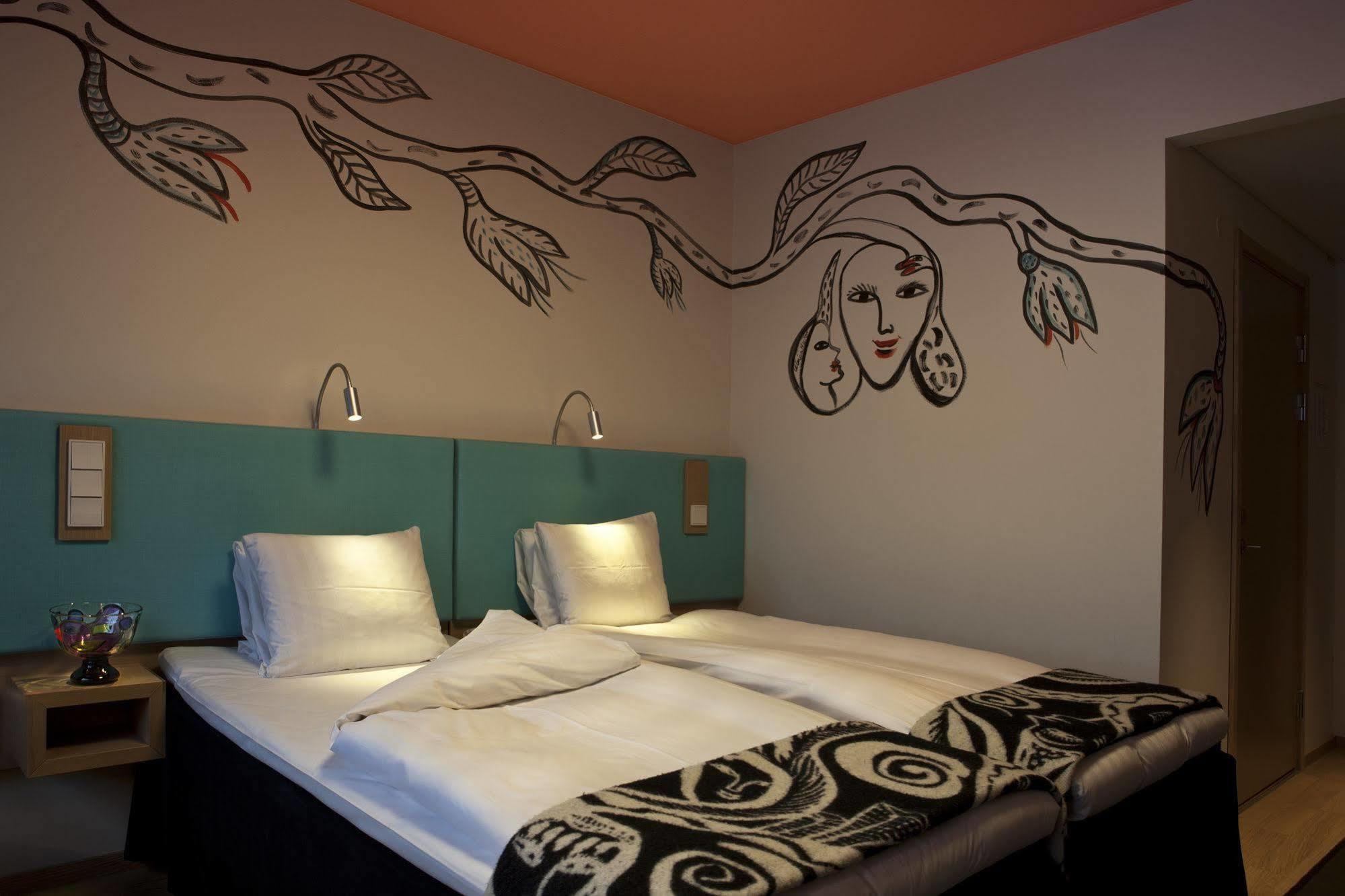 Kosta Boda Art Hotel Екстер'єр фото